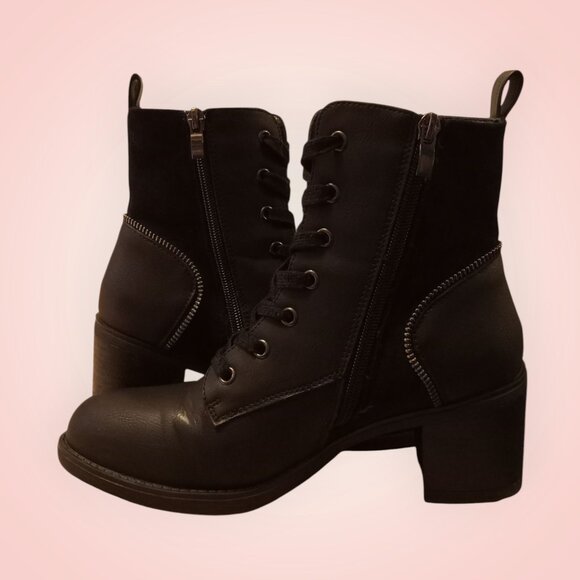 RARE FIND 🖤 》PATRIZIA Junia-Rose Embroidered Combat Boot - Picture 9 of 13